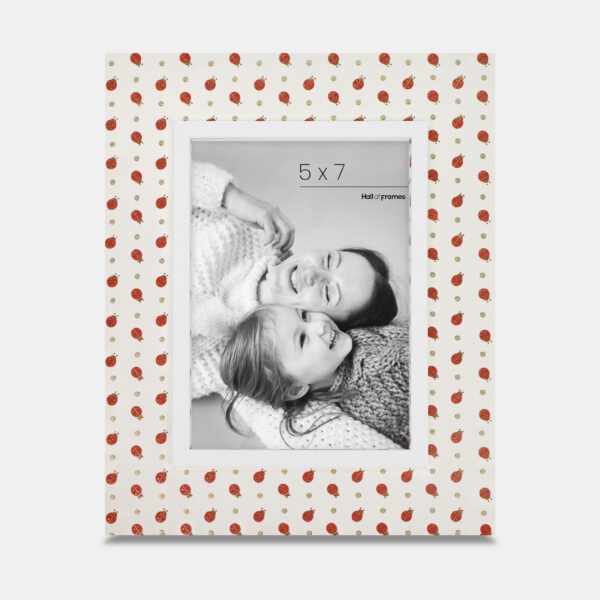 A 5x7 Italian wooden frame featuring Lady Bugs along the edges with a photo of a mother and daughter in the center.
